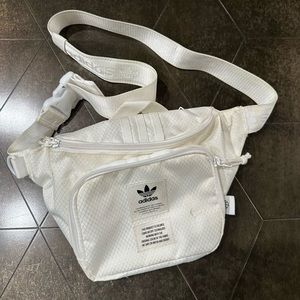 Adidas - white shoulder bag